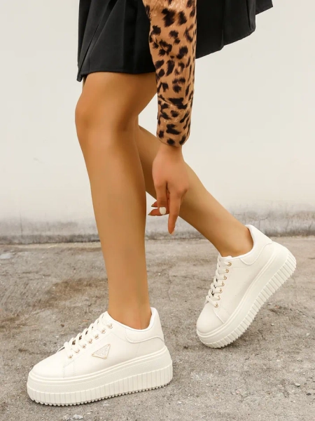 Royalfashion Women's platform sports sneakers with Alcape print