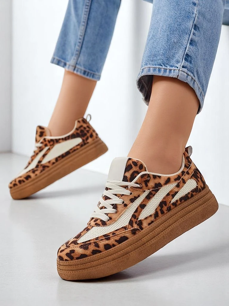 Royalfashion Naiste spordijalatsid Detti