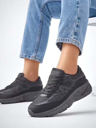 Royalfashion Women's sport sneakers on a thicker sole Moderax