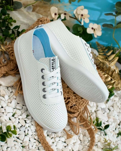 Royalfashion Naiste Umurra Openwork tennised