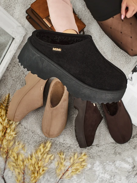 Lühikesed naiste a'la saapad karusnahaga Noelina