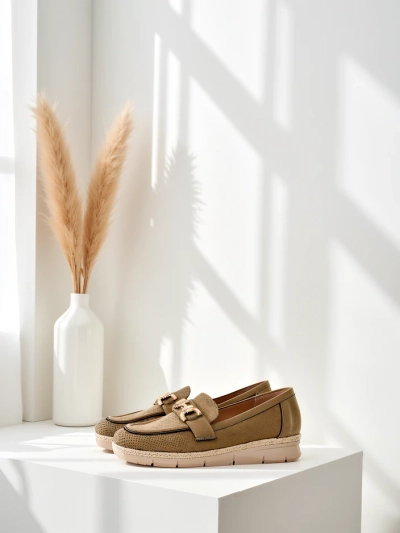 Royalfashion Women’s flats with a decorative accent on the toe