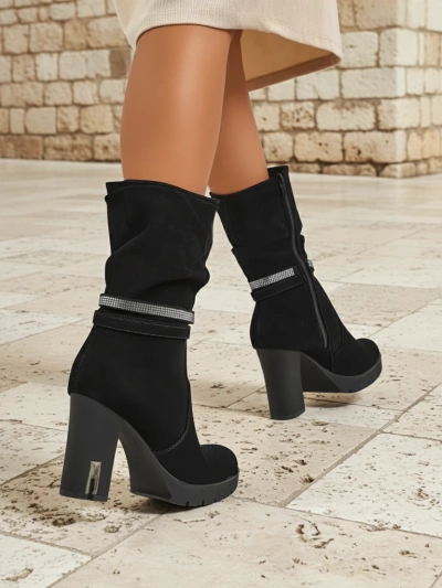 Matte Women's Ankle Boots with Block Heel Ashen Bloom