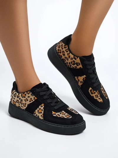 Royalfashion Women's sporty sneakers with a leopard print Big Cat