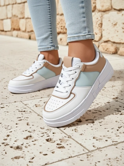 Öko-nahast Aristea Azzurro naiste tennised tasasel 4 cm tallal