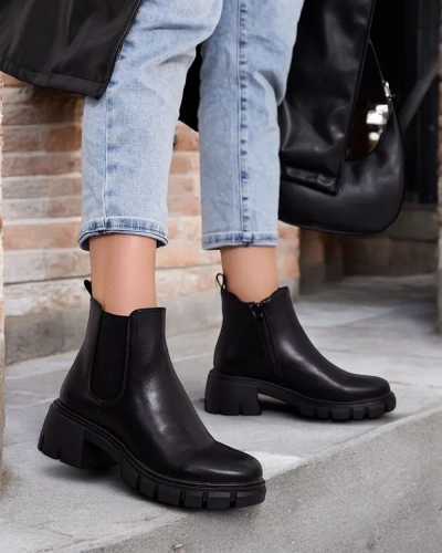 Royalfashion Women's Velly stiletto boots