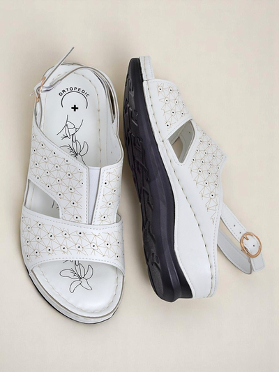 Royalfashion Женские босоножки на низкой танкетке Comfort Chic