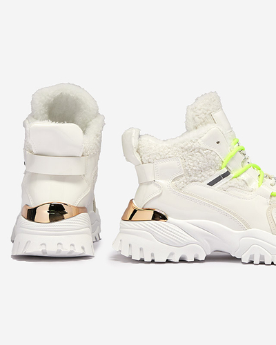 Valged naiste spordijalatsid karusnaha ja neoonroheliste pitsidega Sagglo- Footwear