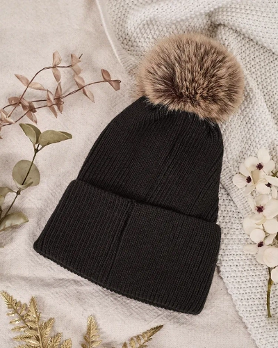 Royalfashion Women's winter hat with a pompom