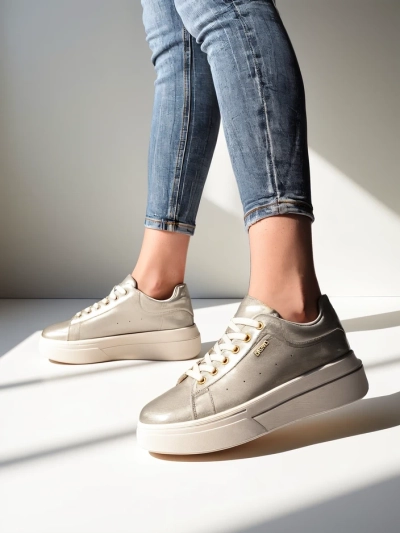 Royalfashion Naiste Sneakerid Ofetorie