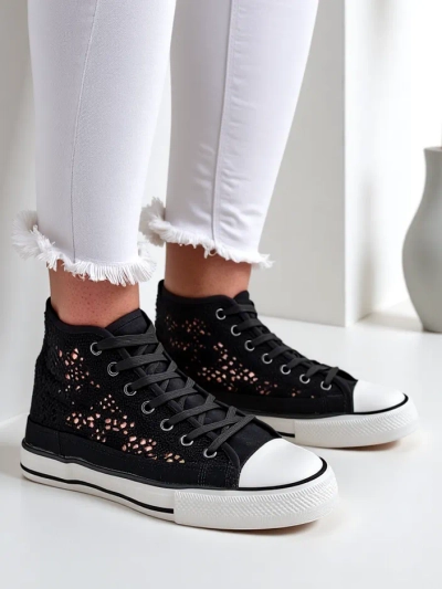 Royalfashion Women's perforated sneakers Limme