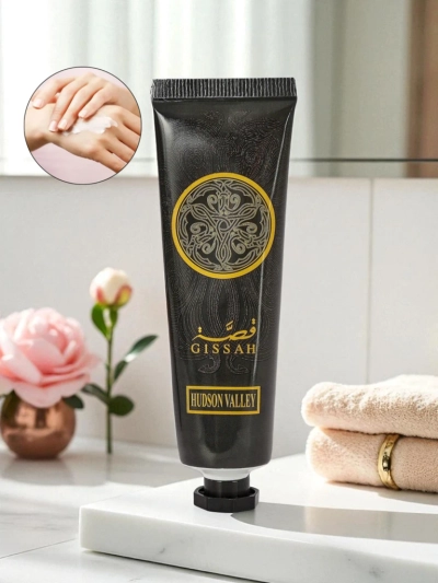 La Luna Perfumed Moisturizing Hand Cream