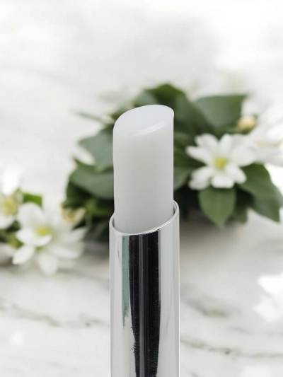 Luxelux Matte Niisutav Huulepulk Värv Muutuv 01 4g