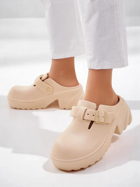 Royalfashion Women's rubber heeled sandals Voxones