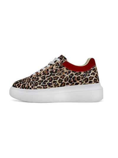 Royalfashion Women's perforated sports sneakers Leopess
