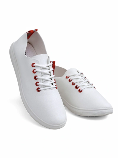 Royalfashion Naiste aetud tossud Tareb