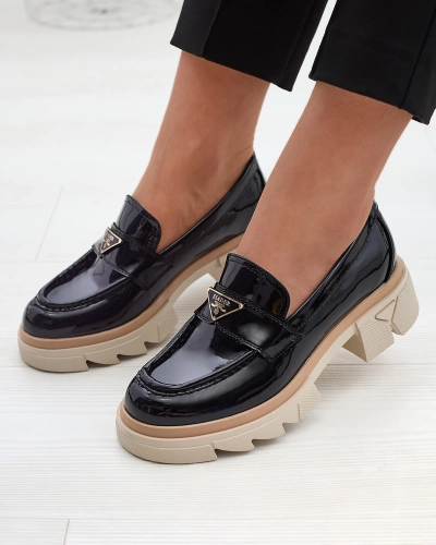 Lacquered women's black moccasins with decoration Sarix - Footwear