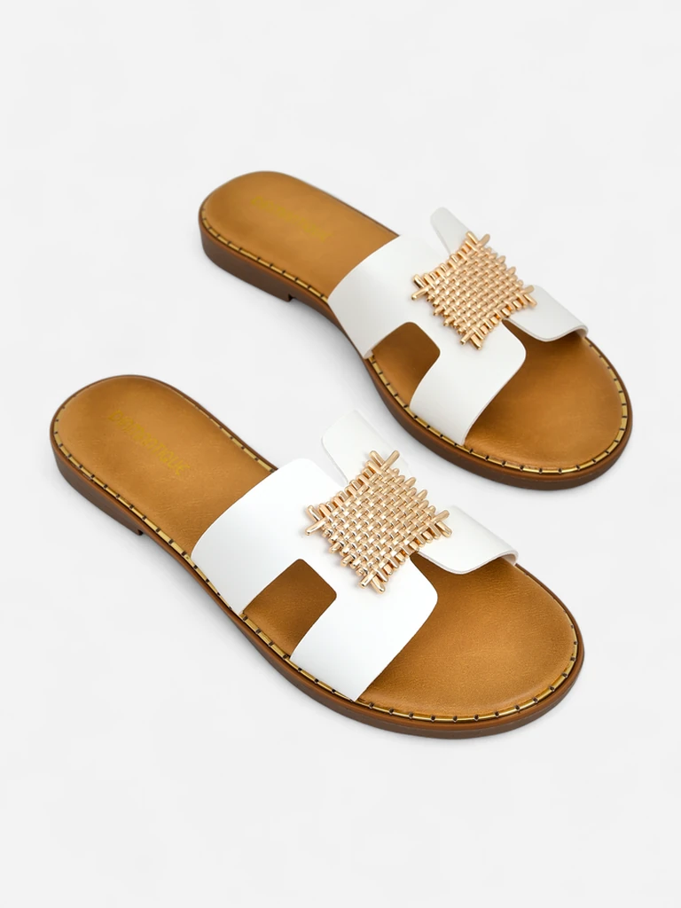 Royalfashion Женские шлепанцы с украшением Crattes