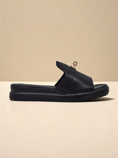 Royal Fashion Women's Rhapsody Flat Sandals