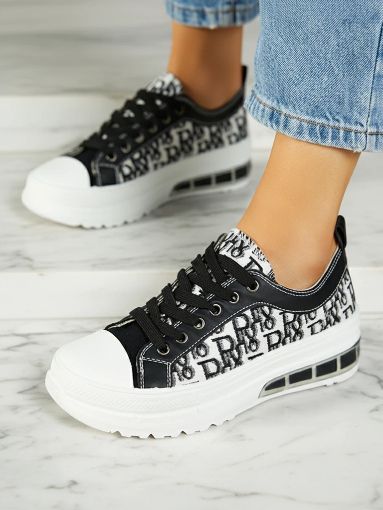 Кроссовки Livia черно-белого цвета на платформе