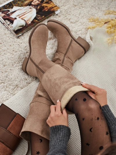 Naiste öko-seemisnahast üle põlve saapad narmastega Ostrelia