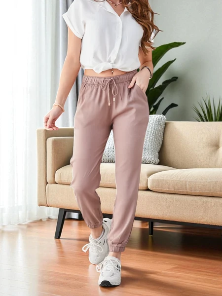 Pantaloni in Eleganza Lyocell Pruun