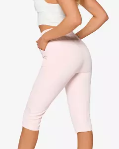 Светло-розовый || розовый