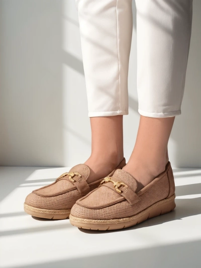 Royalfashion Women's flat shoes with a decoration on the toe