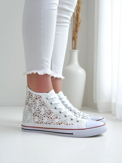 Royalfashion Women's perforated sneakers Limme