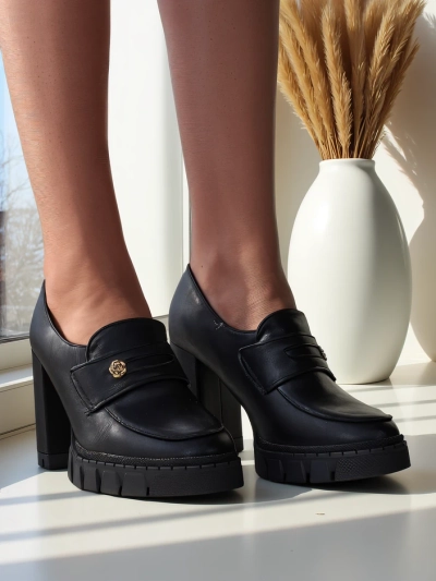 Royalfashion Women's Mokasyny Detolla