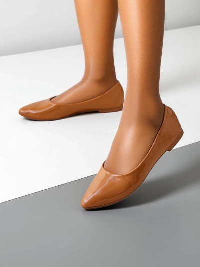 Royalfashion Naiste lakknahast baleriinad Aramiese