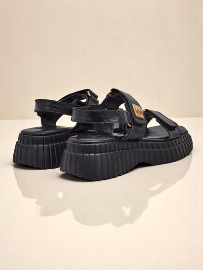 Royal Fashion Women's chunky-sole sandals Aganda