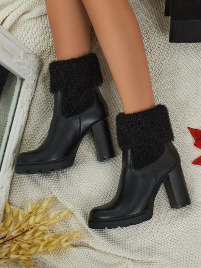 Женские ботильоны Tirave из экокожи на каблуке-столбике с трикотажем