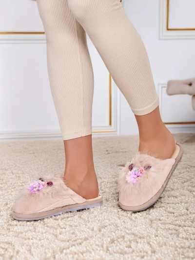 Royalfashion Women's fur slippers with flowers Ederra