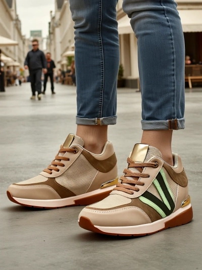 Royalfashion Women's sports shoes with a hidden wedge Venixxe