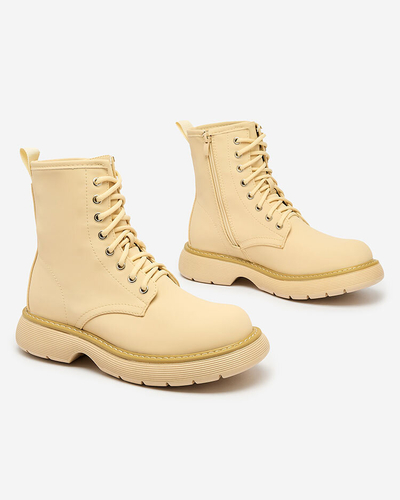 Royalfashion Matte beež naiste saapad Kucillo