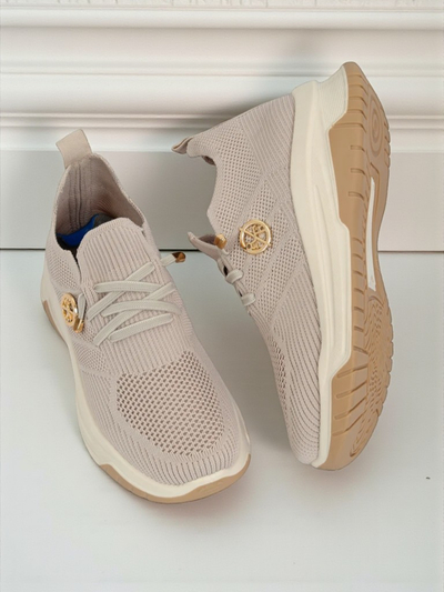 Женские кроссовки Royalfashion Selene – удобная белая обувь на плоской подошве