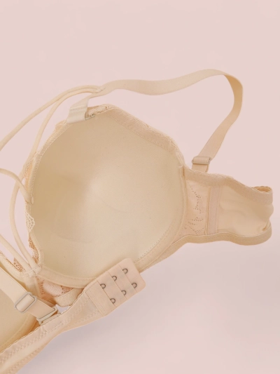 Royalfashion Women's padded bra with lace