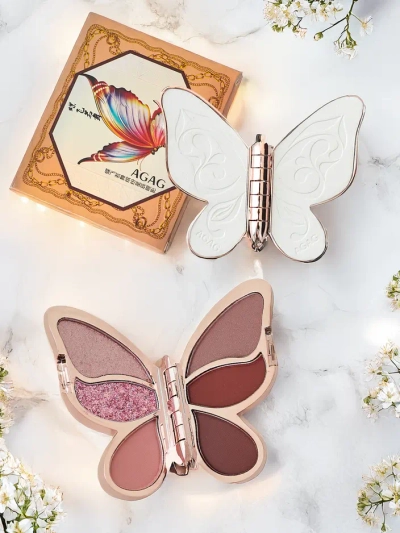 Palette of 6 eyeshadows in the shape of a butterfly 12g