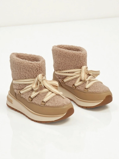 Women's snow boots with fur Verruna