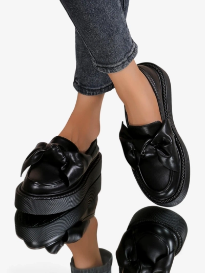 Royalfashion Elegant women's moccasins with a bow Ortto