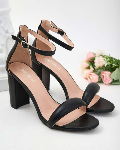 Royalfashion Naiste Leheres Post Sandaalid