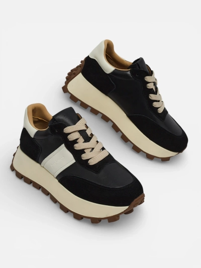 Naterre women's sports sneakers made of natural leather