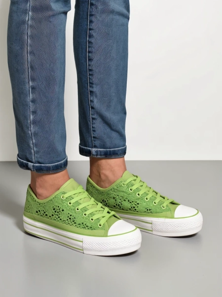 Royalfashion Naiste perforatsiooniga tossud Nizzet