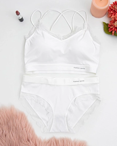 Women's white lingerie set with lace - Underwear