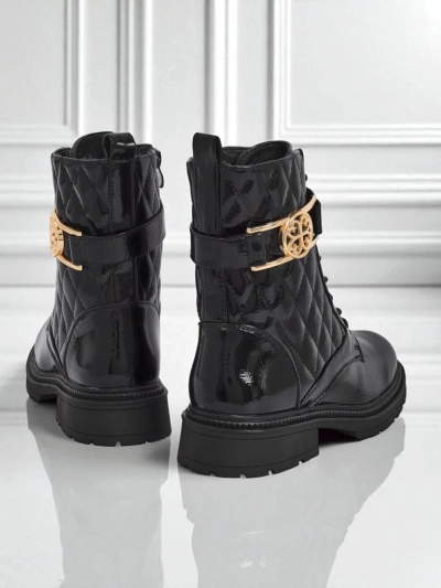 Pikitud naiste poolsaapad, valmistatud ökoloogilisest lakknahast Opal Verge