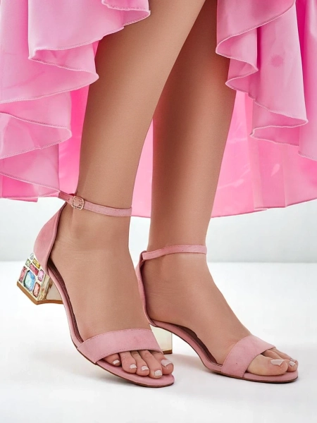 Женские сандалии Royalfashion с декоративным каблуком Ballou