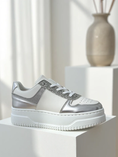 Royalfashion Women's sneakers with glitter Qisofi