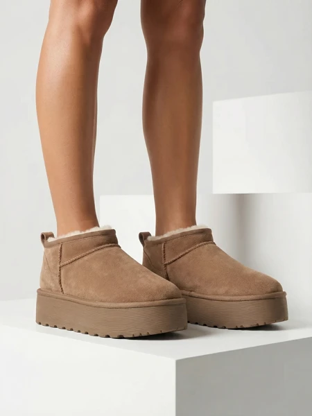 Royalfashion Naiste lühikesed saapad a'la lumesaapad Ozozi