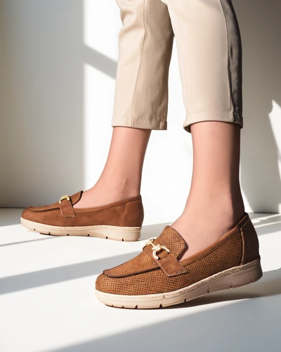 Royalfashion Naiste madalad kingad kaunistusega varbaküljel